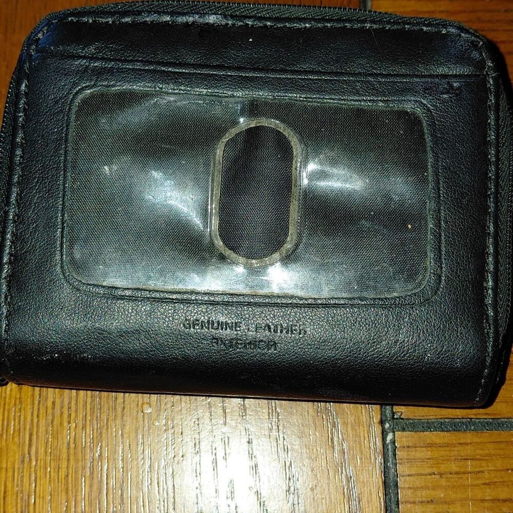Fossil Women's Black Wallet-purses